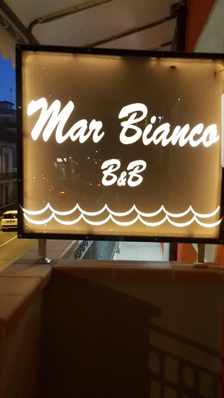 Marbianco B&B Marina Di Carrara Exterior photo